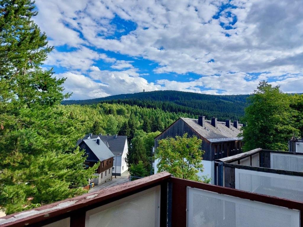 Ferienwohnungen Zauberberg, Schneehase & Glitzerhirsch Oberwiesenthal Ngoại thất bức ảnh